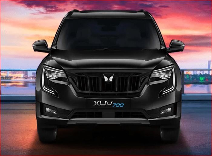 महिंद्रा XUV700 ने तोडा रिकॉर्ड , 33 महीनो में बिकी 2 लाख कार, दो नए कलर अपडेट किये गए